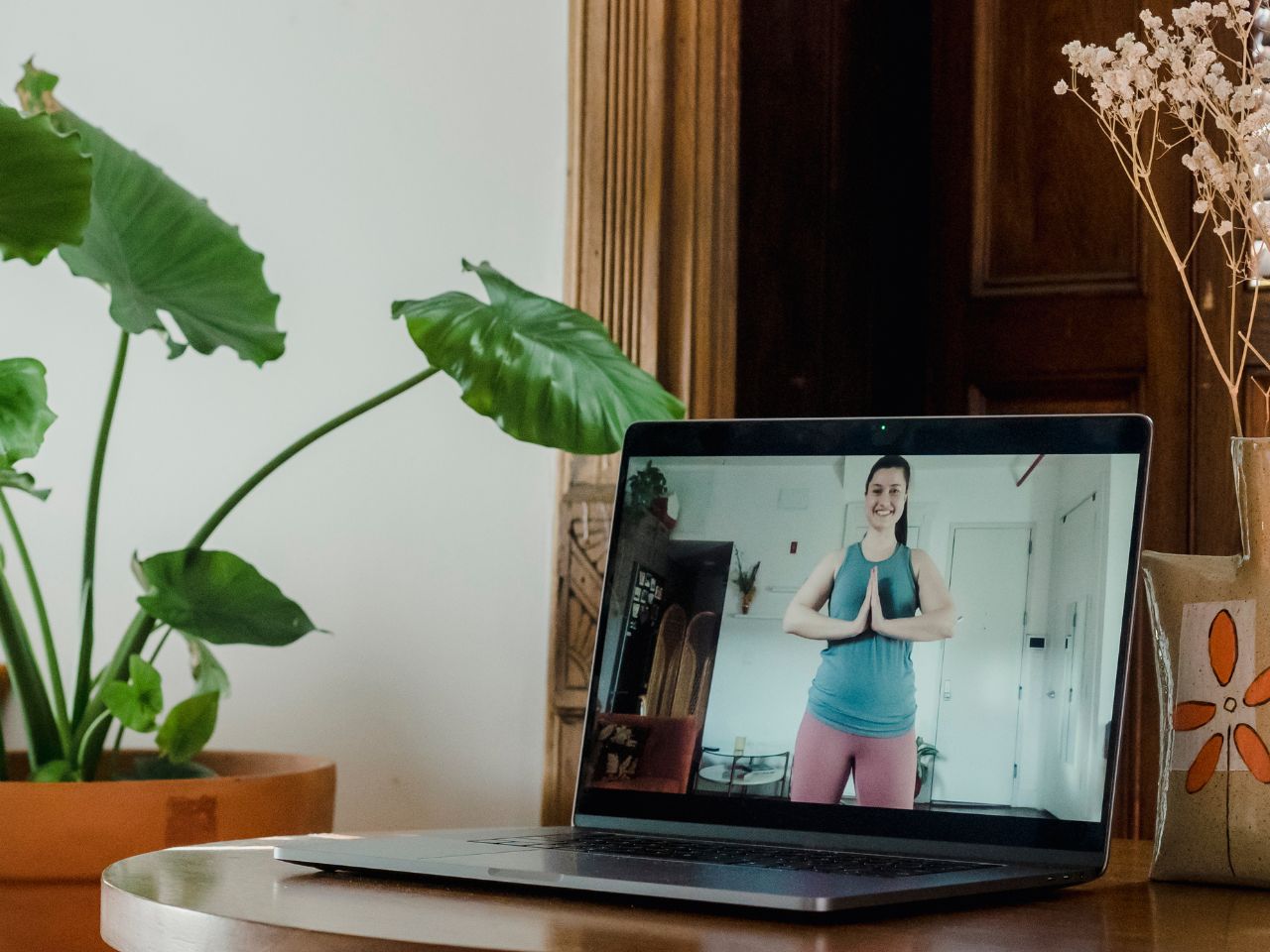 Online Yoga Studio for Women 1